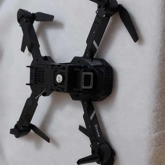 Drone Avoid obstacles with 4k HD camera - Picture 5 of 14